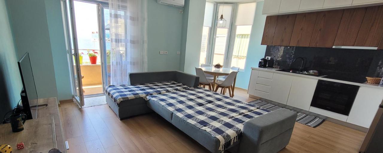 Sea View New Apartment Durrës Esterno foto