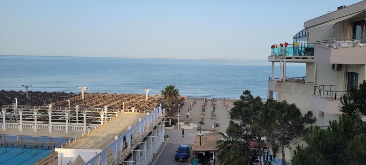 Sea View New Apartment Durrës Esterno foto