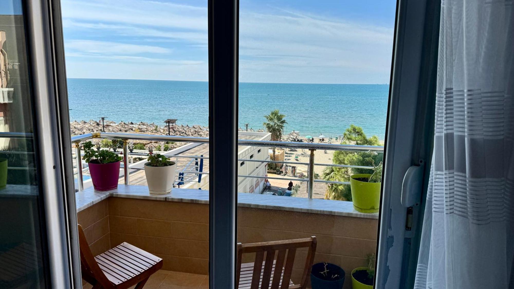Sea View New Apartment Durrës Esterno foto